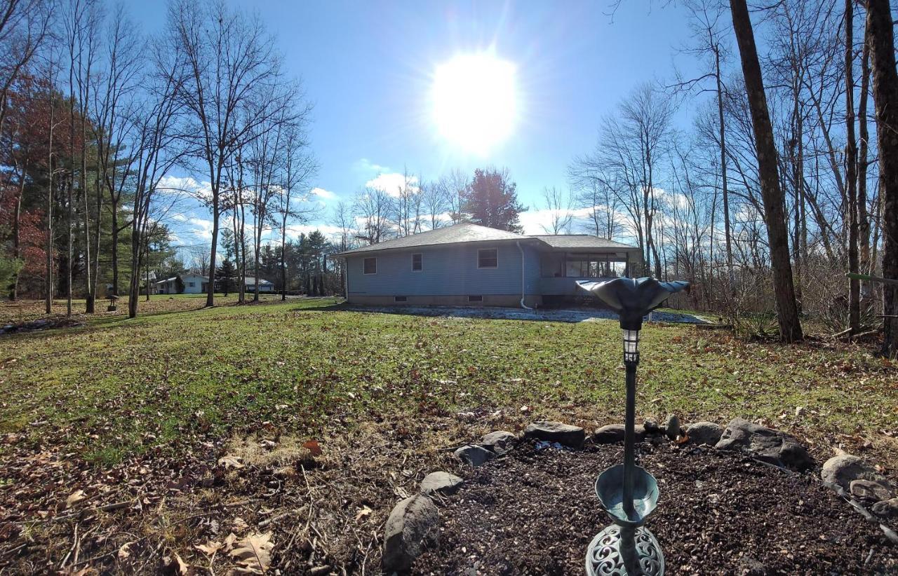Holiday home Experience The Serenity Of Pineapple Acre Pocono Stroudsburg